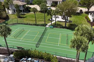 13105 Vanderbilt Dr, Naples, FL 34110 - Photo 23