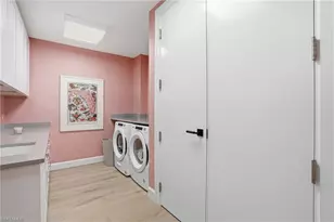 1115 Central Ave, Naples, FL 34102 - Photo 29