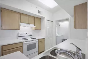 4645 St Croix Ln, Naples, FL 34109 - Photo 27