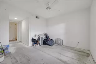 4645 St Croix Ln, Naples, FL 34109 - Photo 21