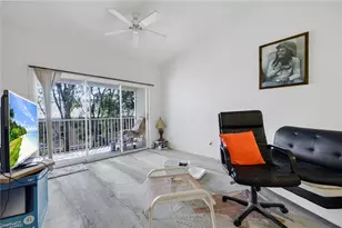 4645 St Croix Ln, Naples, FL 34109 - Photo 19