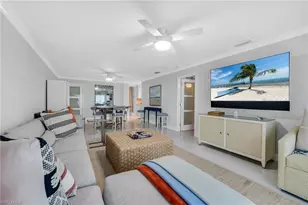 2011 Gulf Shore Blvd N, Naples, FL 34102 - Photo 11