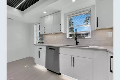 4941 Aztec Cir, Naples, FL 34112 - Photo 7