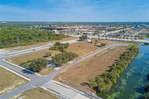 1518 Kismet Pkwy E, Cape Coral, FL 33909 - Photo 11