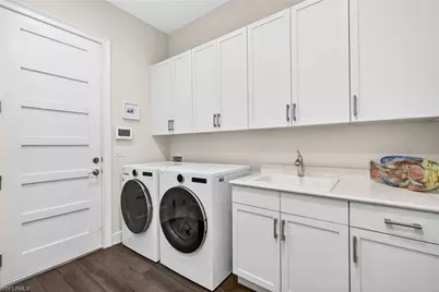 7026 Dominica Dr, Naples, FL 34113 - Photo 25