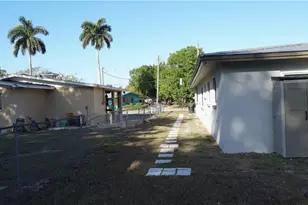 1159 Polk St, Fort Myers, FL 33916 - Photo 5