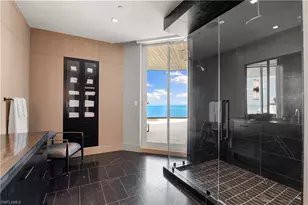 81 Seagate Dr, Naples, FL 34103 - Photo 15