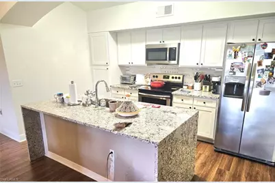 7975 Preserve Cir #1032, Naples, FL 34119 - Photo 3