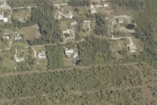 4235 Berkshire Rd, Other, FL 33956 - Photo 5