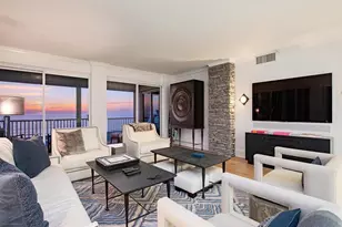 9811 Gulf Shore Dr, Naples, FL 34108 - Photo 5