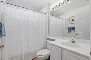 2385 Harmony Ln, Naples, FL 34109 - Photo 21