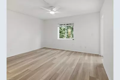 1001 Foxfire Ln #204, Naples, FL 34104 - Photo 11