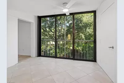 1001 Foxfire Ln #204, Naples, FL 34104 - Photo 9