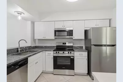 1001 Foxfire Ln #204, Naples, FL 34104 - Photo 3