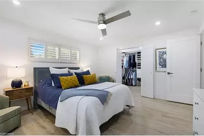 1600 Curlew Ave, Naples, FL 34102 - Photo 9