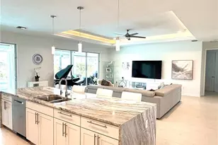 2918 SE 10th Pl, Cape Coral, FL 33904 - Photo 7