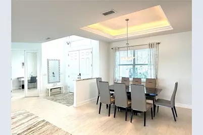 2918 SE 10th Pl, Cape Coral, FL 33904 - Photo 9