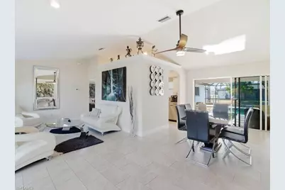 32 NE 9th Ave, Cape Coral, FL 33909 - Photo 3