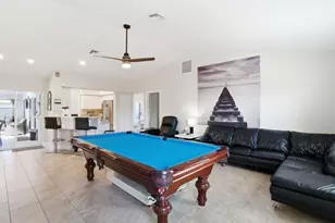 32 NE 9th Ave, Cape Coral, FL 33909 - Photo 9