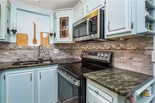 186 Panther Pass Cir, Naples, FL 34114 - Photo 5