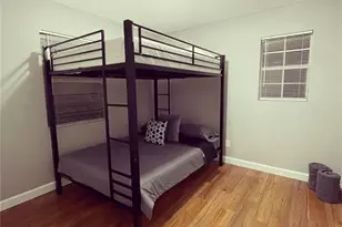 4921 Teak Wood Dr, Naples, FL 34119 - Photo 9