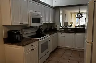 7518 Silver Trumpet Ln, Naples, FL 34109 - Photo 9