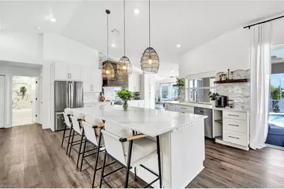 17 SE 15th Ave, Cape Coral, FL 33990 - Photo 3