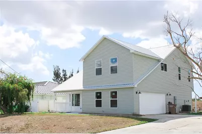 428 SW 19th Ave, Cape Coral, FL 33991 - Photo 3