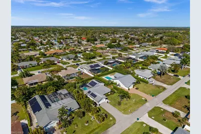 133 Wickliffe Dr, Naples, FL 34110 - Photo 39