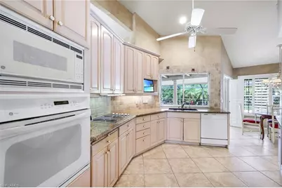 811 Pitch Apple Ln, Naples, FL 34108 - Photo 11
