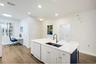 4843 Hampshire Ct #105, Naples, FL 34112 - Photo 11