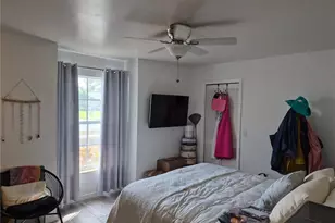 10520 Regent Cir, Naples, FL 34109 - Photo 15