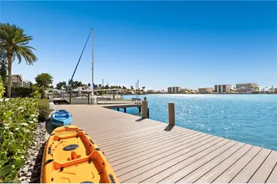 2805 Leeward Ln, Naples, FL 34103 - Photo 17