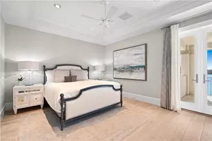 2805 Leeward Ln, Naples, FL 34103 - Photo 13