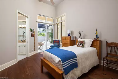 813 Barcarmil Way, Naples, FL 34110 - Photo 31