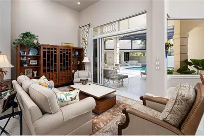 813 Barcarmil Way, Naples, FL 34110 - Photo 15