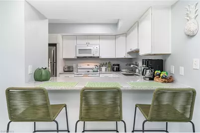 146 Clyburn Way W #I-6, Marco Island, FL 34145 - Photo 11