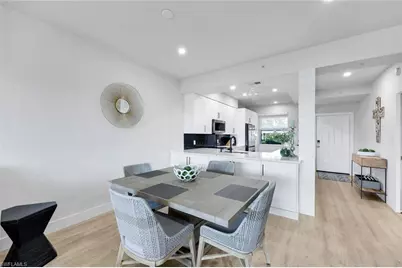 2740 Cypress Trace Cir #2715, Naples, FL 34119 - Photo 9