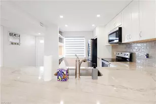 123 Palm Dr, Naples, FL 34112 - Photo 15