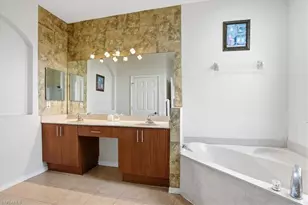 7576 Bristol Cir, Naples, FL 34120 - Photo 21