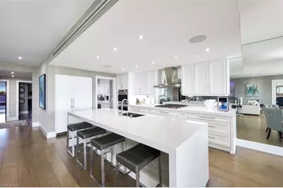 13915 Old Coast Rd #305, Naples, FL 34110 - Photo 5