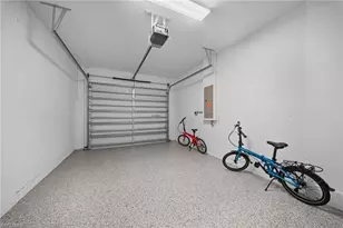 13005 Pembroke Dr, Naples, FL 34105 - Photo 35