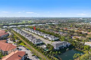 13005 Pembroke Dr, Naples, FL 34105 - Photo 43