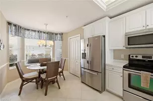 3860 Sawgrass Way, Naples, FL 34112 - Photo 7