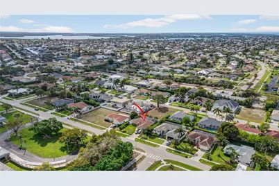 1421 Bermuda Rd, Marco Island, FL 34145 - Photo 41