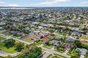 1421 Bermuda Rd, Marco Island, FL 34145 - Photo 41