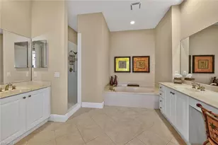 9031 Cherry Oaks Tr, Naples, FL 34114 - Photo 17
