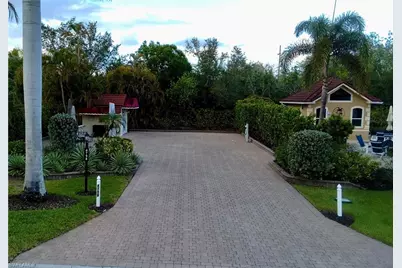 4798 Southern Breeze Dr, Naples, FL 34114 - Photo 1