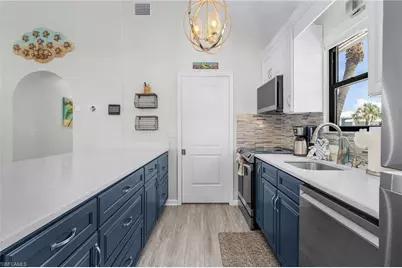 130 Madison Ct, Fort Myers Beach, FL 33931 - Photo 9