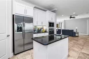 8591 Maggiore Ct, Naples, FL 34114 - Photo 13